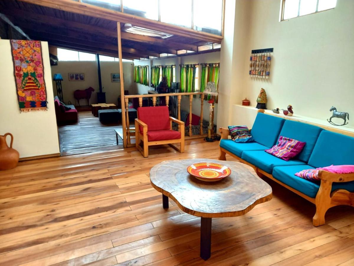 Inti Sisa Art Guesthouse Guamote Exterior foto